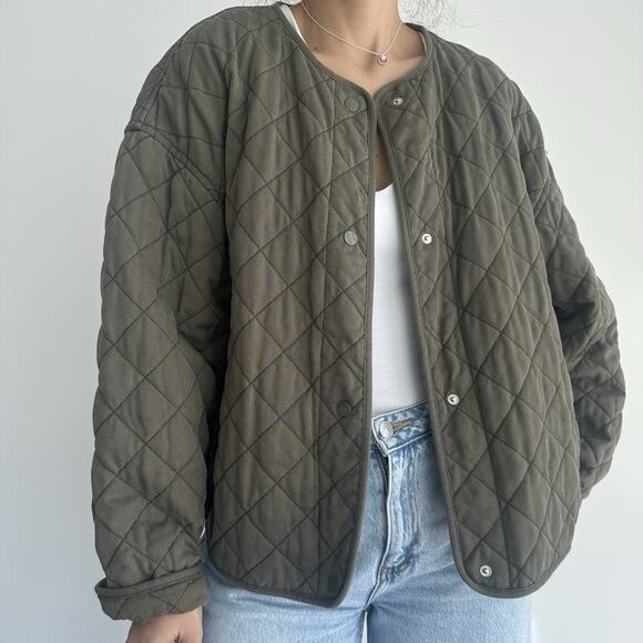 Wilfred Free Jackets & Blazers - Aritzia Wilfred Free Quilted Bomber Jacket Womens Large Tiffany Oversized Olive